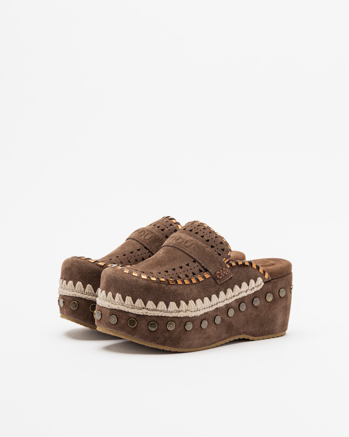 Clog leather overstitching