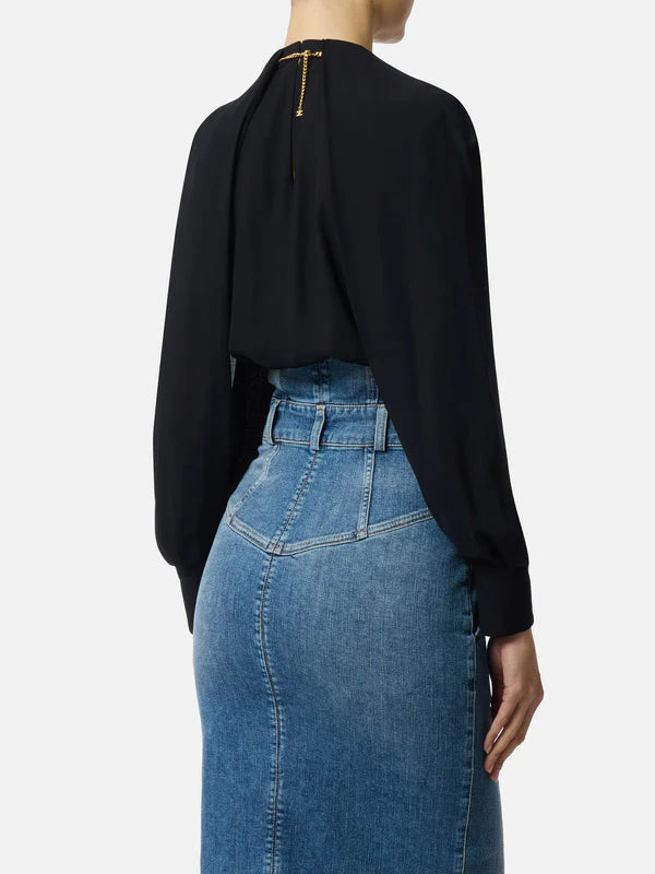 Camicia con scollo a V