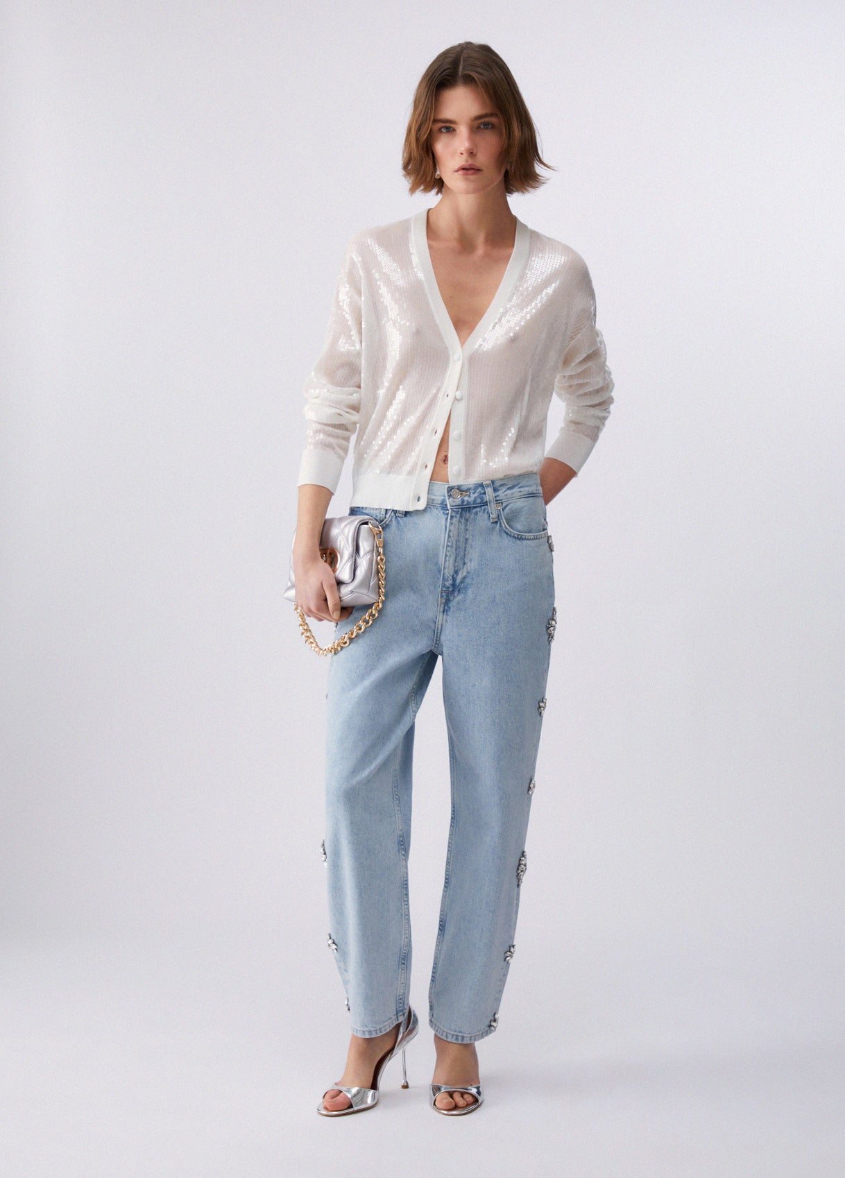 Jeans straight con ricami gioiello