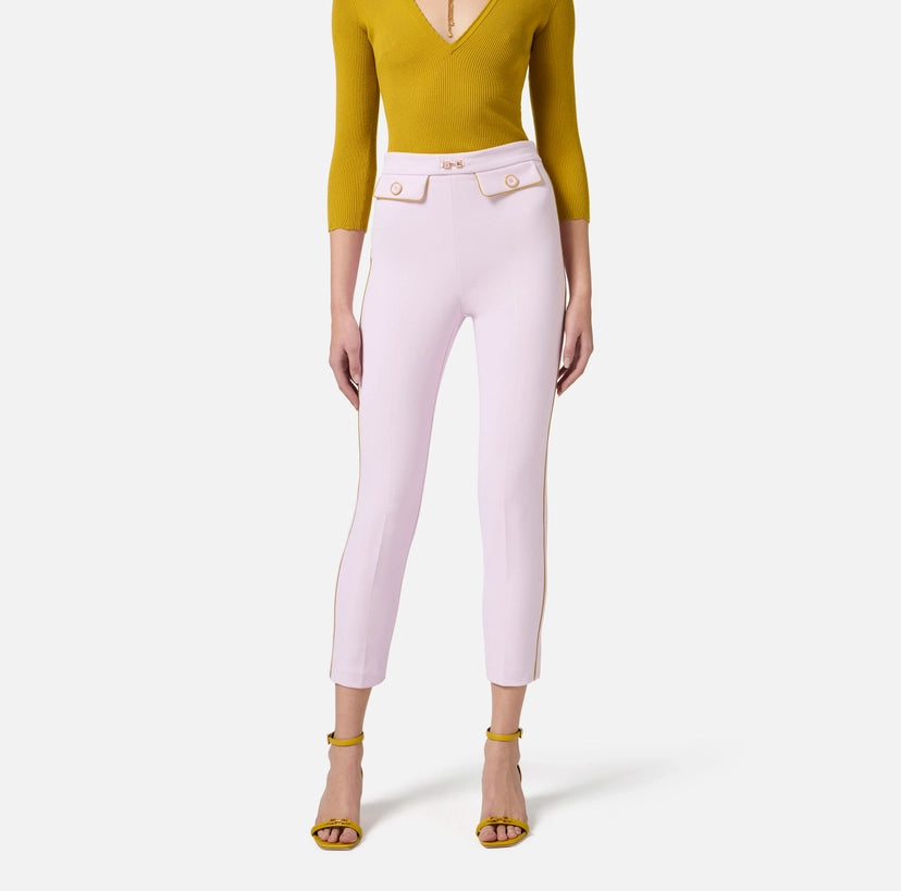 Pantaloni in crêpe con piping e morsetto gioiello