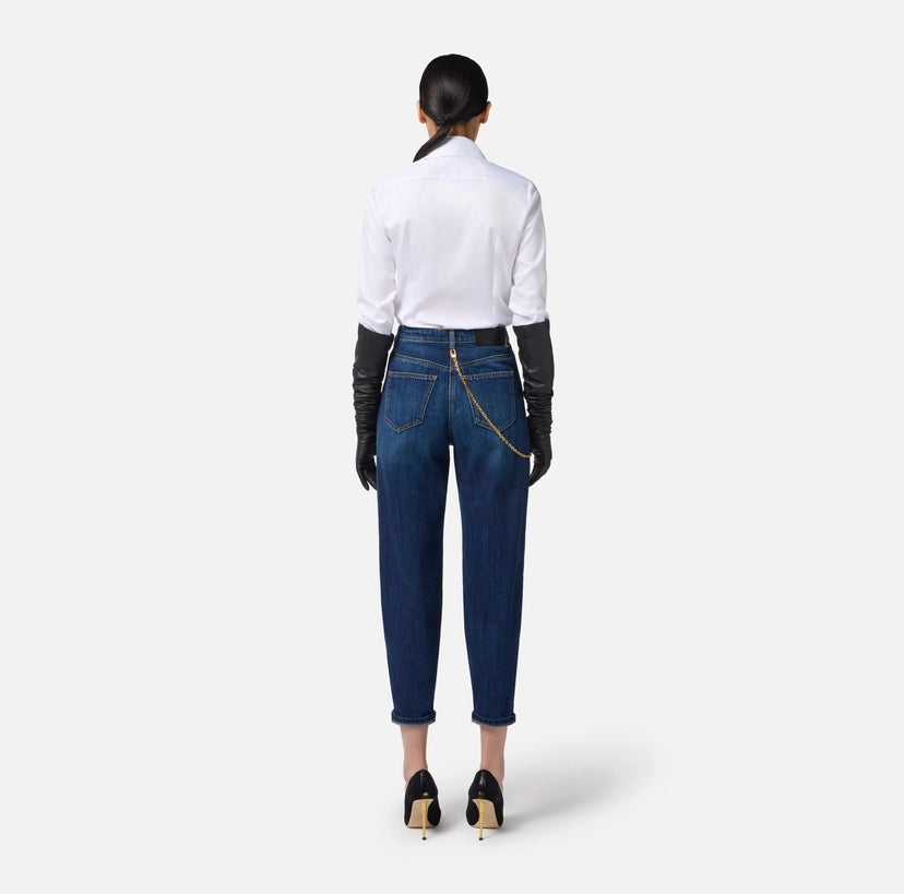 Jeans con catena gioiello