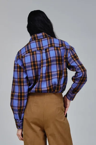 CAMICIA CON APPLICAZIONI