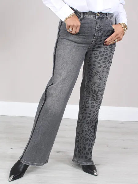 JEANS CON STAMPA