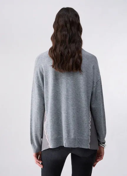 MAGLIA CON DETTAGLIO