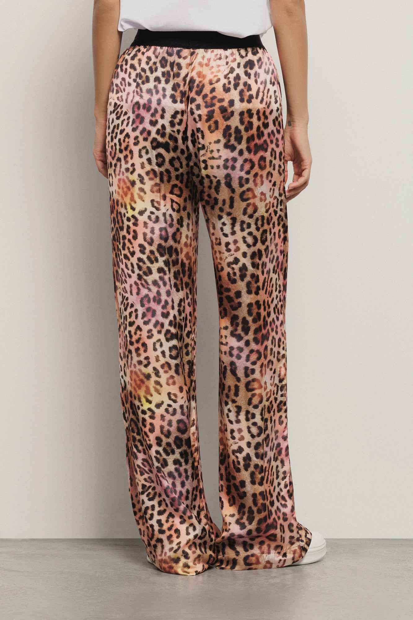 Pantalone morbido in raso stampato