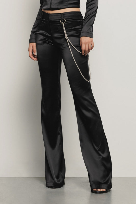 Pantalone a trombetta
