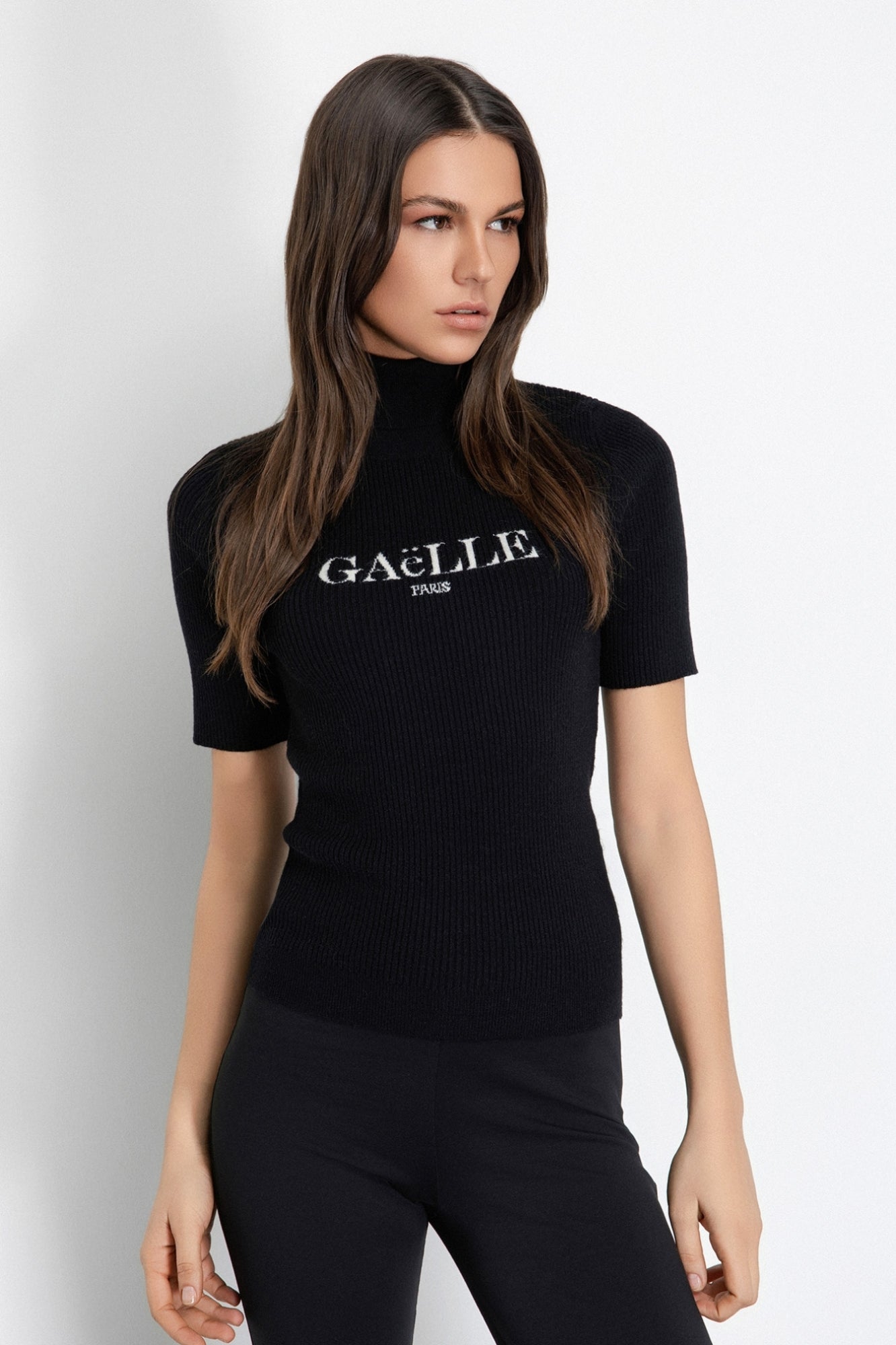 Pullover Paricollo In Maglia A Coste Mezza Manica