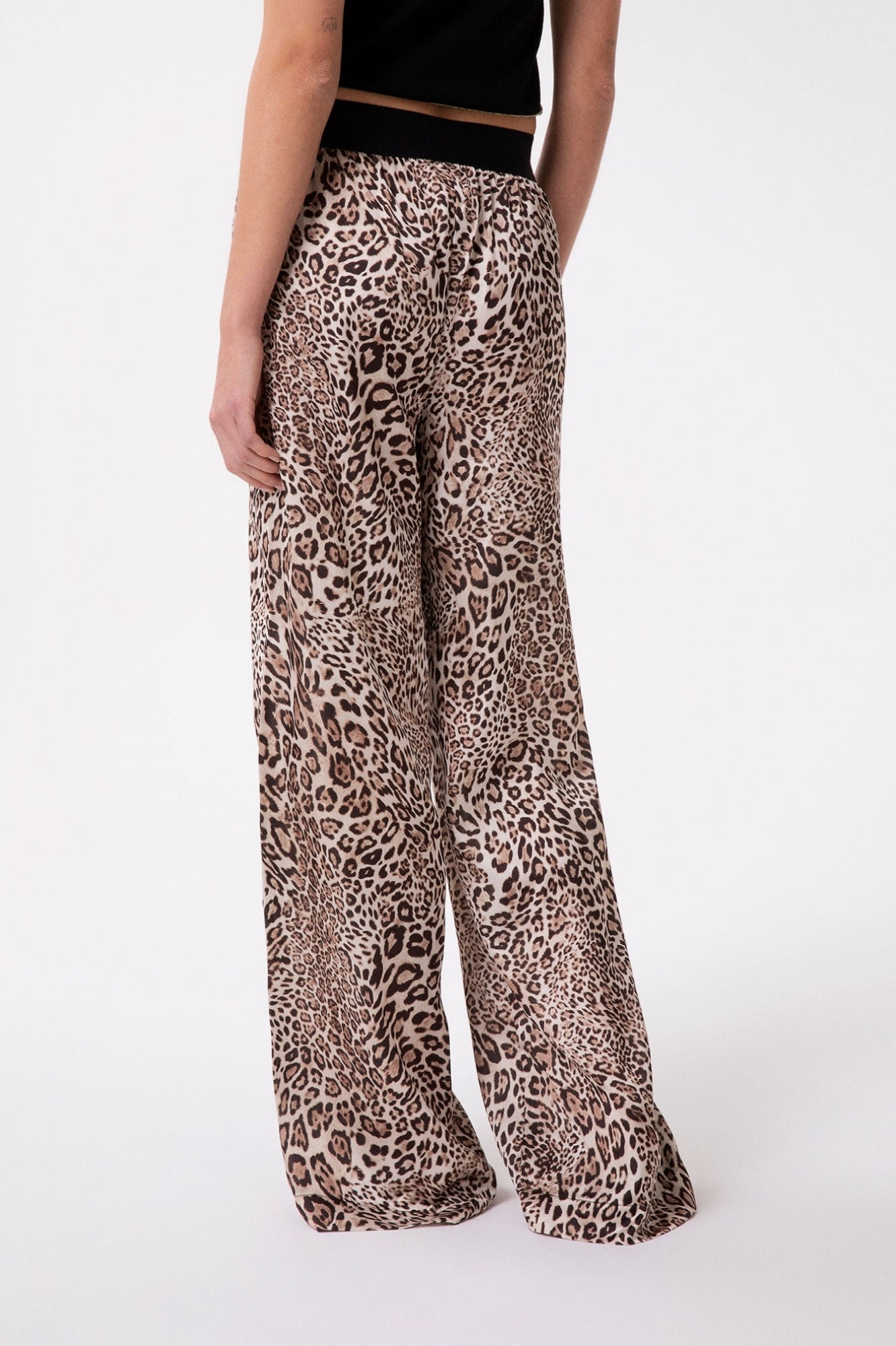Pantalone morbido in raso