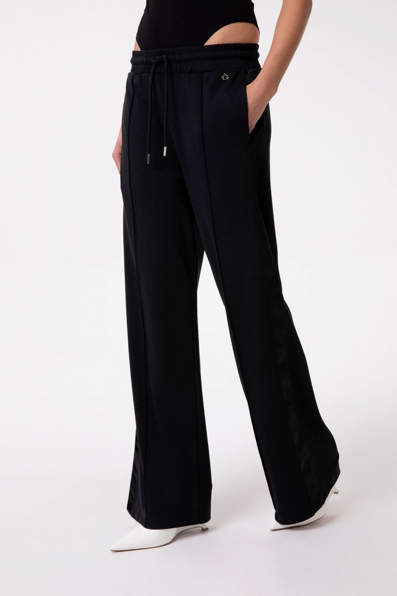 Pantalone dritto con coulisse in vita