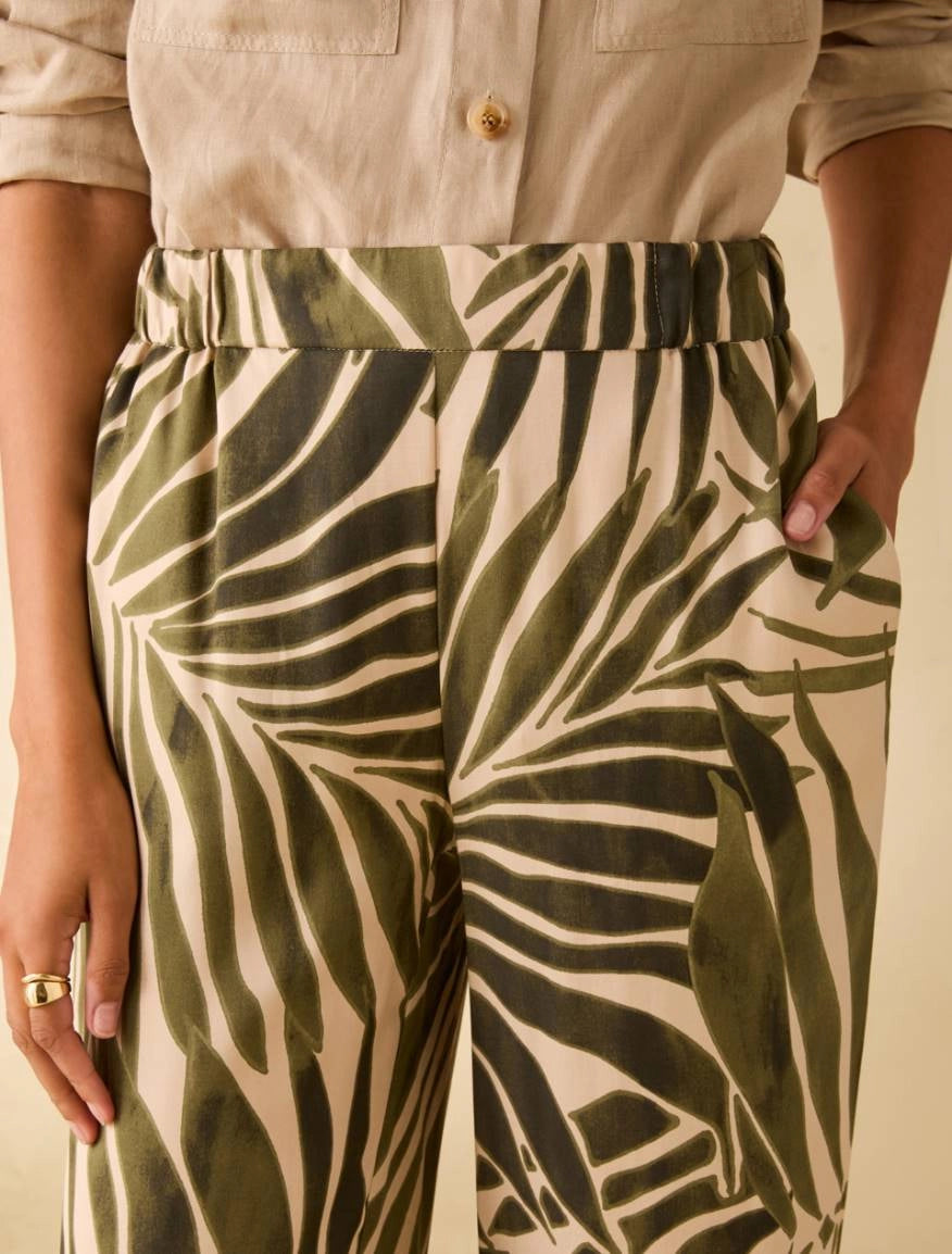 Pantaloni ampi in twill fluido