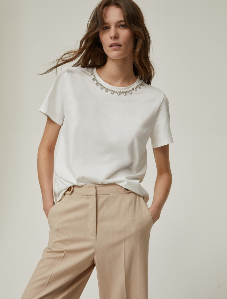 T-shirt in cotone con strass