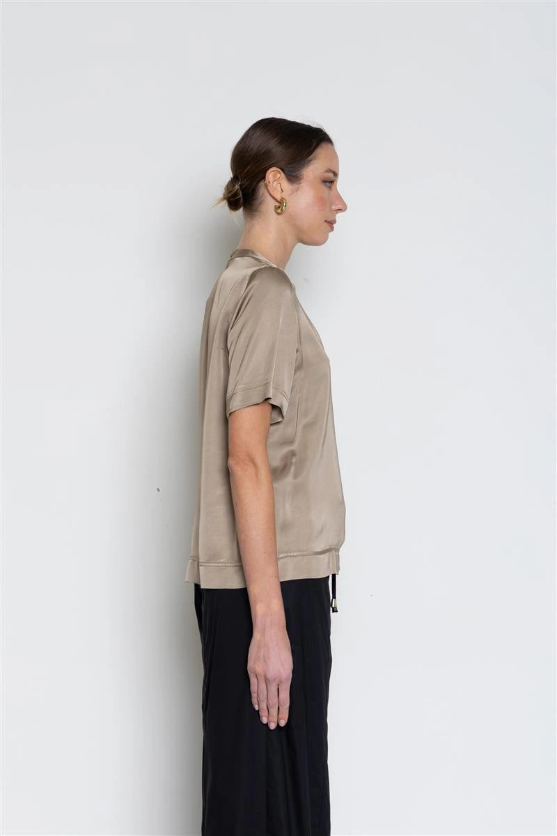 T-shirt in raso