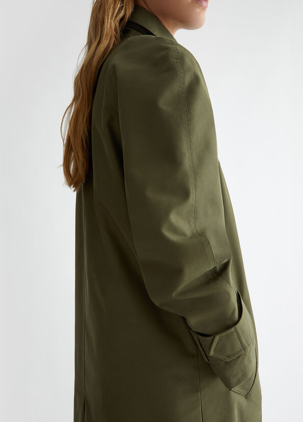 Trench in gabardine