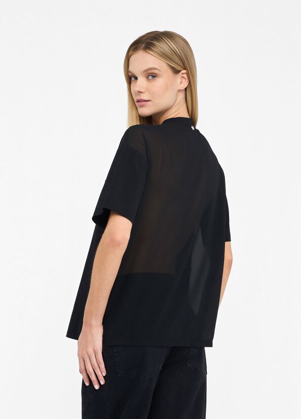 T-shirt con perle e strass