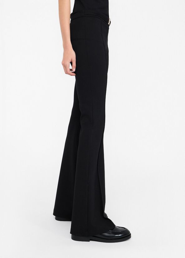 Pantaloni flare con cintura