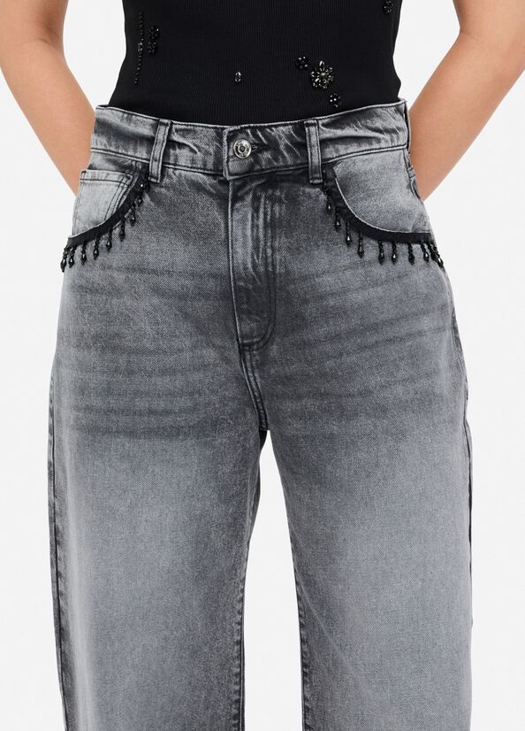 Jeans balloon con ricami gioiello