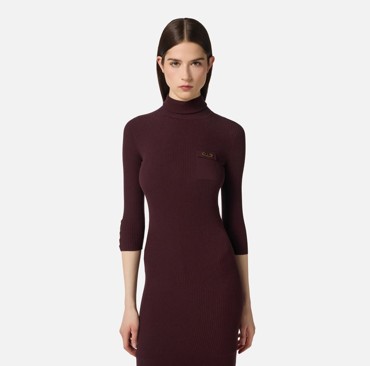 Abito in maglia a costine con taschino