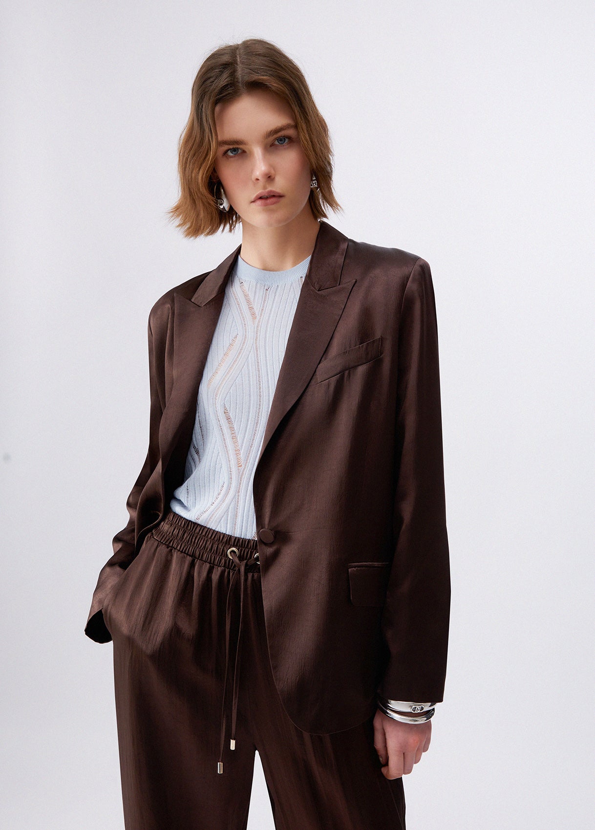 Blazer in raso con cintura