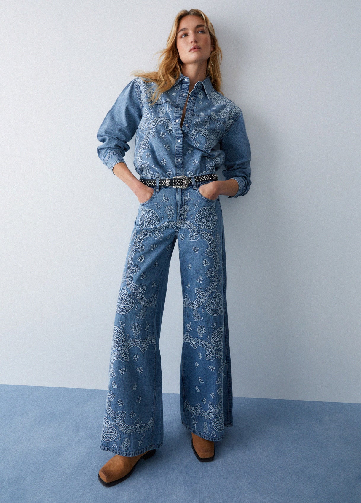 Camicia in denim con ricami