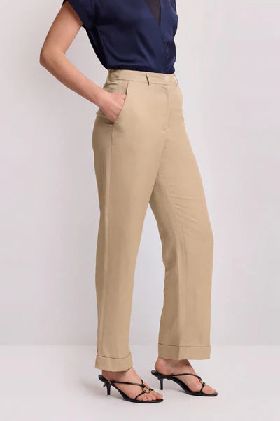 Pantaloni con risvolto
