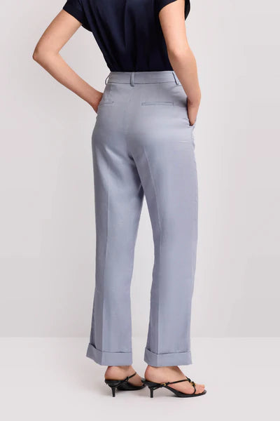 Pantaloni con risvolto