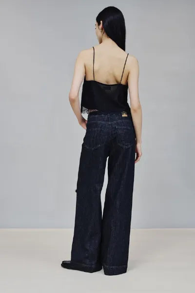 JEANS CON APPLICAZIONI