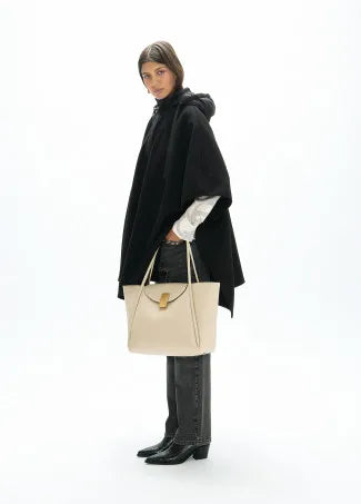 MANTELLA IN LANA