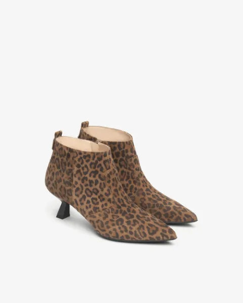 STIVALETTO