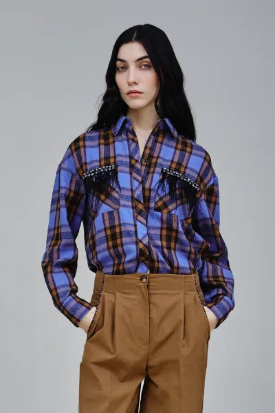 CAMICIA CON APPLICAZIONI