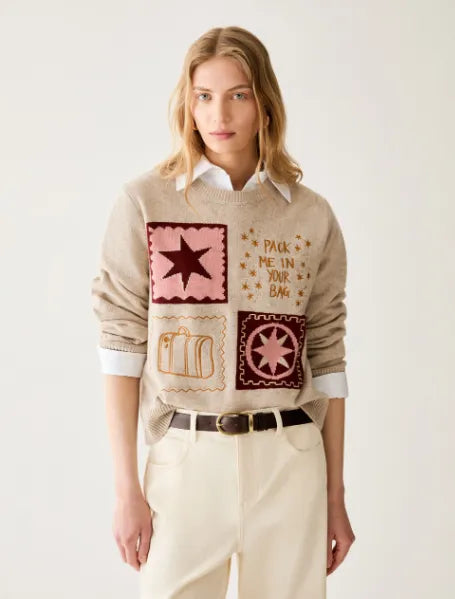 MAGLIA CON GRAFICHE E RICAMI