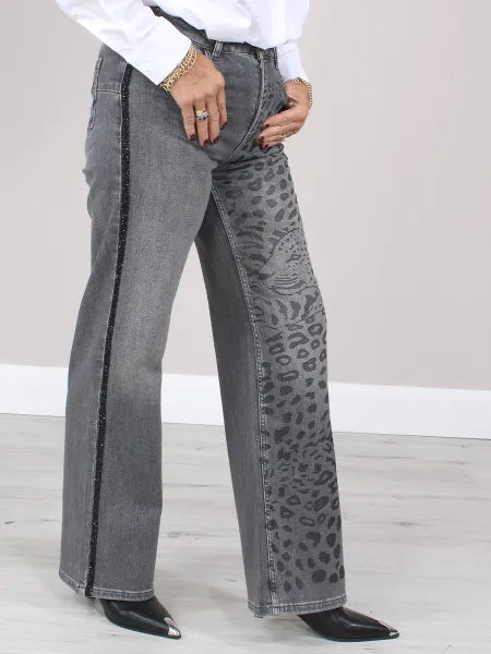 JEANS CON STAMPA