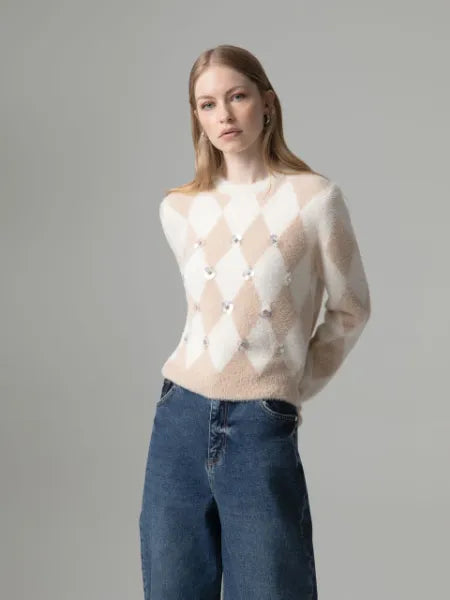 MAGLIA CON APPLICAZIONI