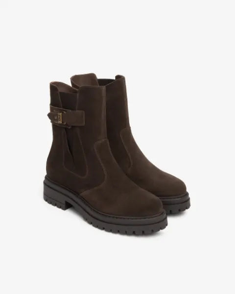 STIVALE IN SUEDE