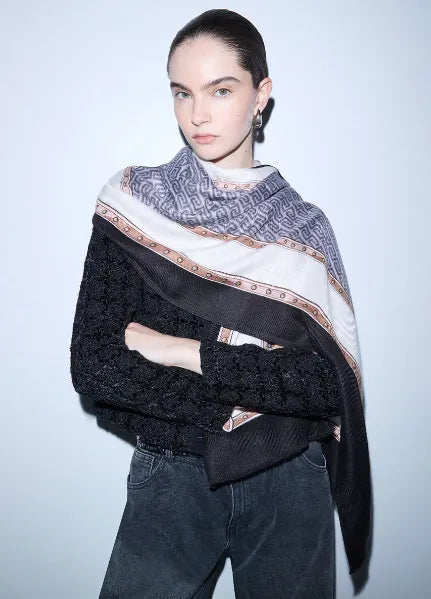 FOULARD