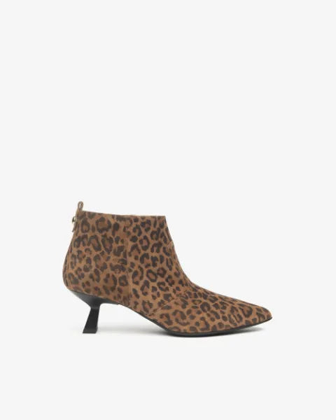 STIVALETTO
