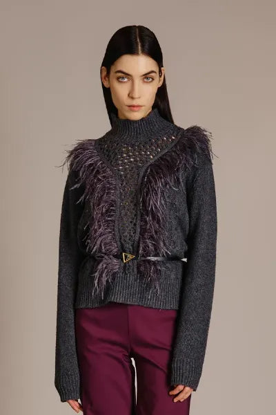 MAGLIA CON PIUME