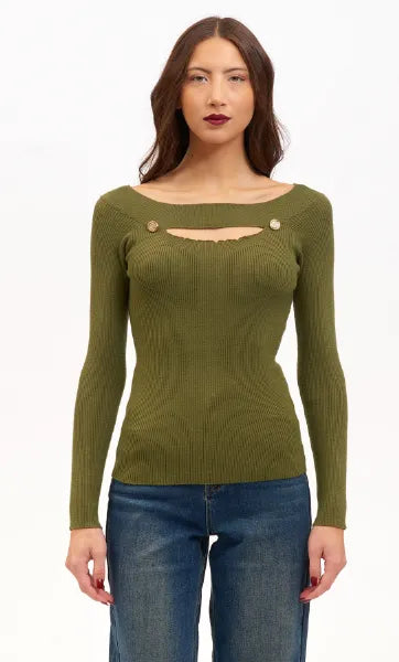 MAGLIA CON DETTAGLIO BOTTONI