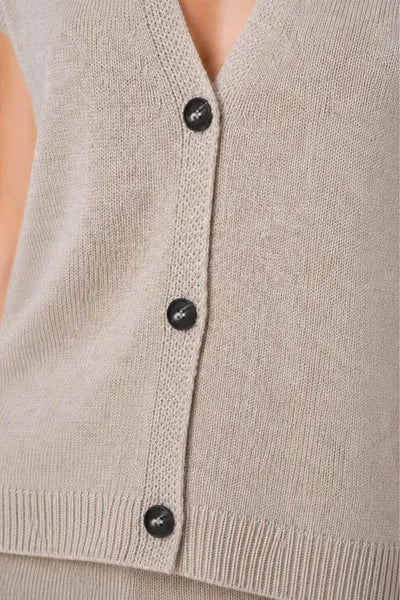 GILET IN MAGLIA