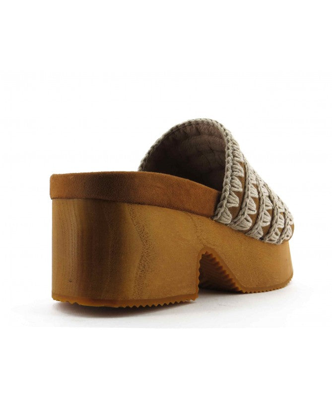 Monoband high heel